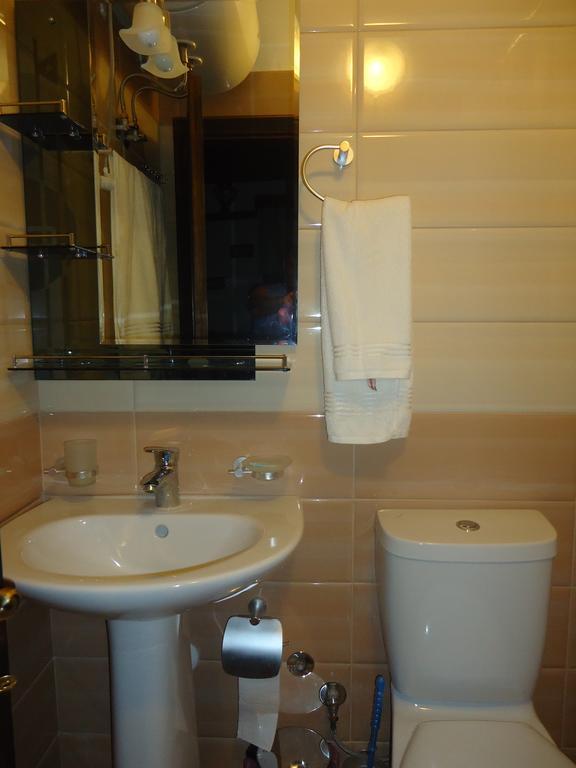 Hotel Klea Berat Habitación foto