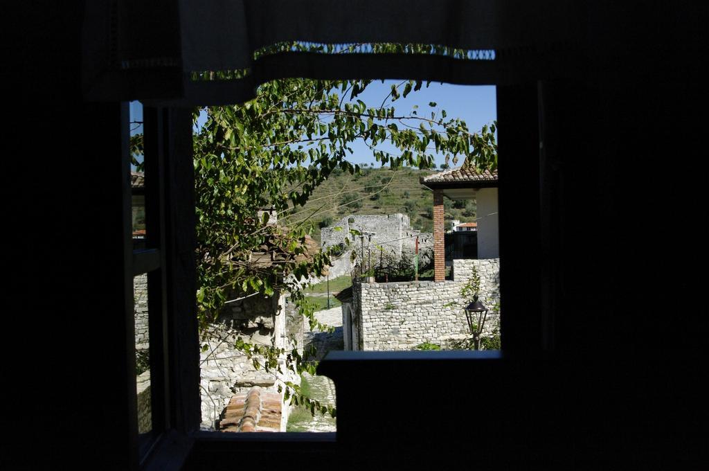 Hotel Klea Berat Exterior foto